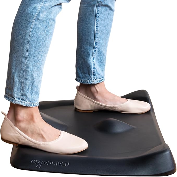 Standing Desk Mat - Topo Mini by Ergodriven | The Smaller Not-Flat Ant — Build quality and design details up close